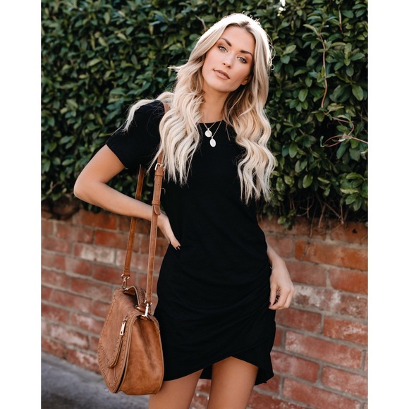 >>LAST<< Rachel Ruched Shirt Dress - Black - Picture 2 of 6